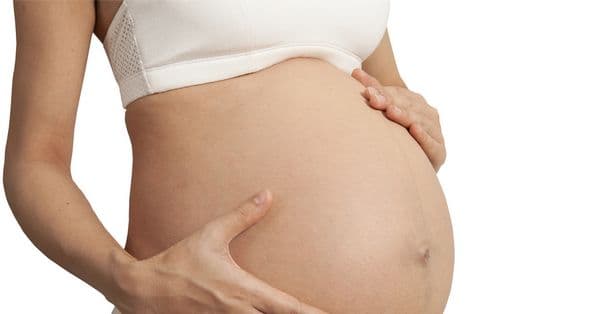 Mang thai có thể phun xăm thẩm mỹ được không?