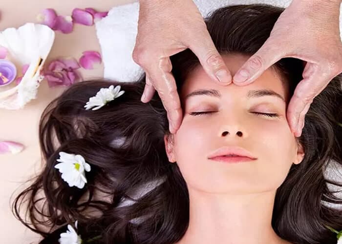 Bật mí 4 cách massage da đầu thư giãn tuyệt vời cực kỳ hiệu quả