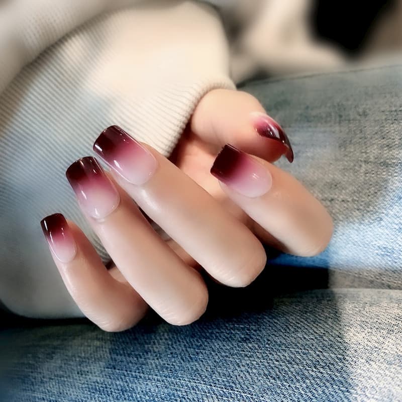 10 mẫu nail sơn móng tay màu hồng bóng nước tôn da nịnh mắt  ALONGWALKER