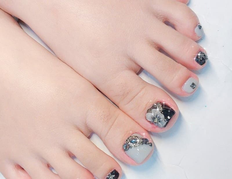 Dự báo 4 mẫu nail chân xinh xắn dành cho các nàng