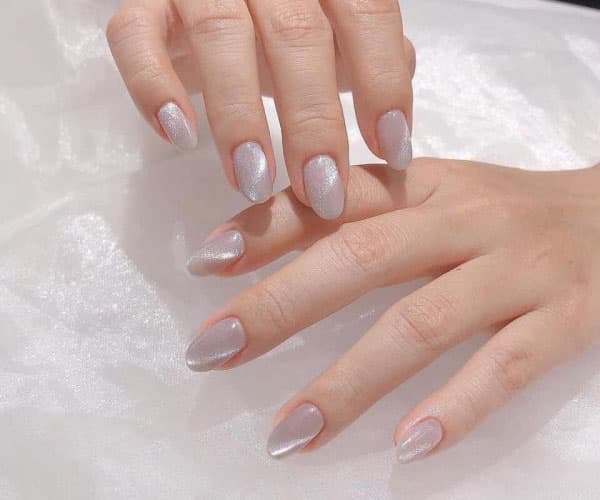 Gợi ý 101 mẫu nail trắng đen đơn giản nhẹ nhàng đẹp cho các nàng