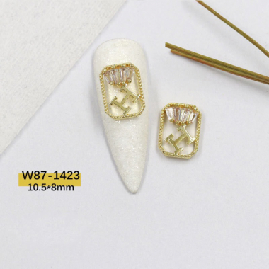 Charm đá trang trí móng nail thương hiệu cao cấp 4v 1041